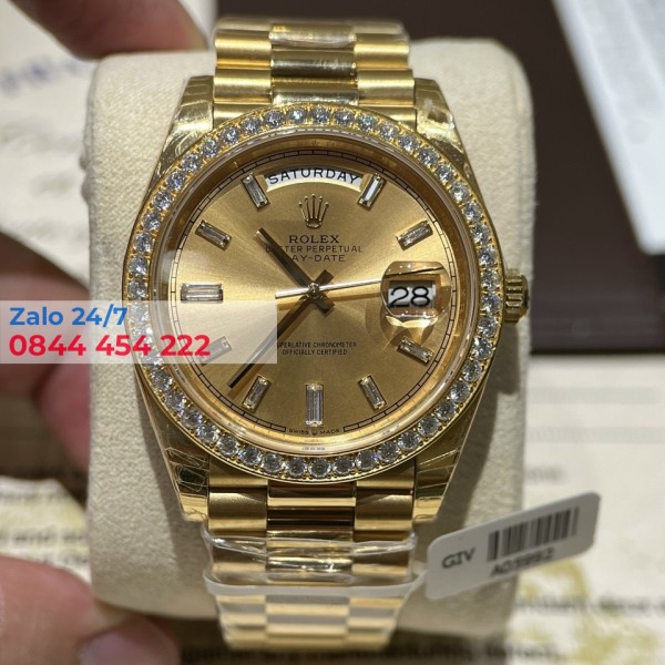 Đồng Hồ Rolex Day-Date 40 Rep 1:1 228348RBR diamonds